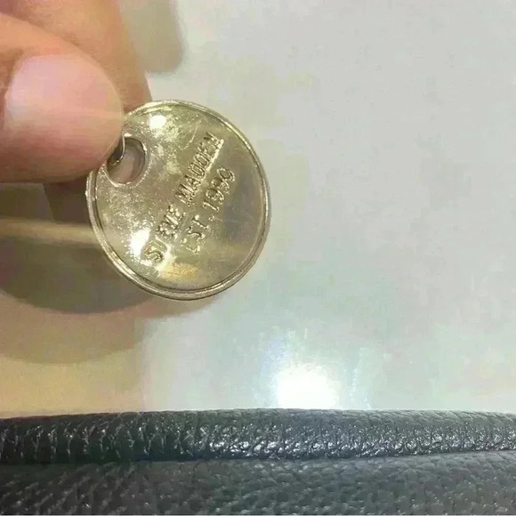 STEVE MADDEN BLACK SILVER CHAIN FANNY  PACK - Picture 4 of 11